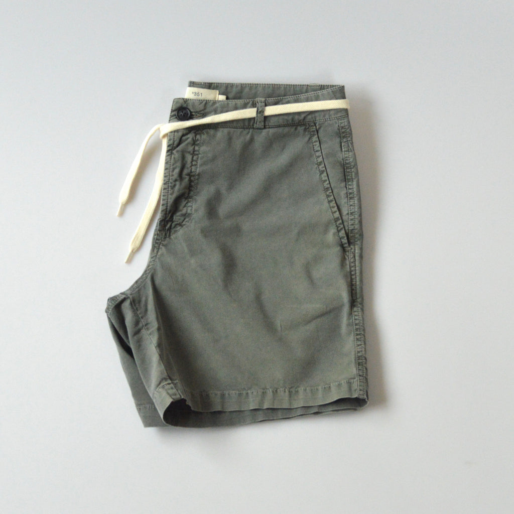 Mens grey cotton shorts side
